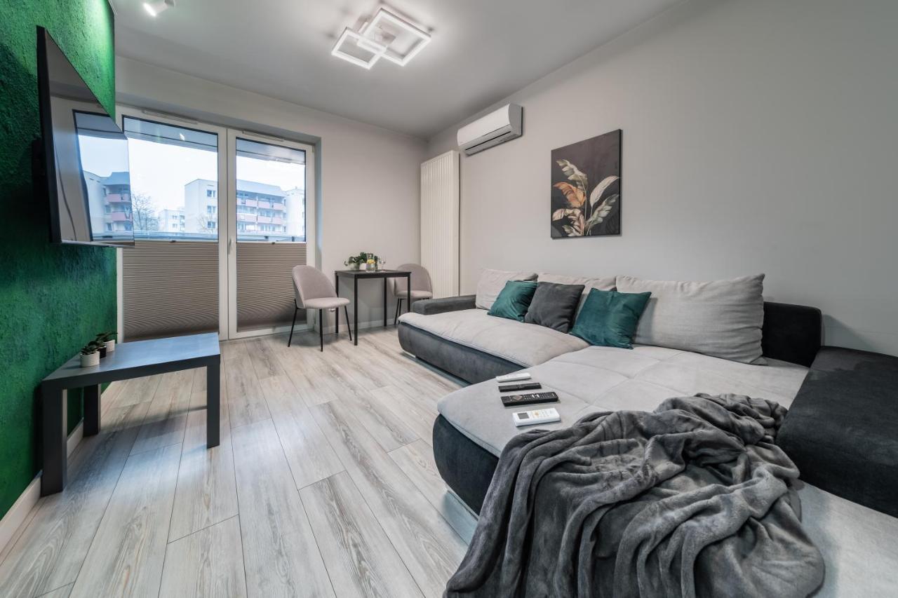 Resinest Apartamenty Jurowiecka J17 비아위스토크 외부 사진